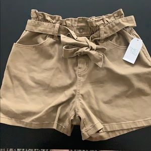NWT TIME& TRU womens SZ:10 paper bags shorts khaki